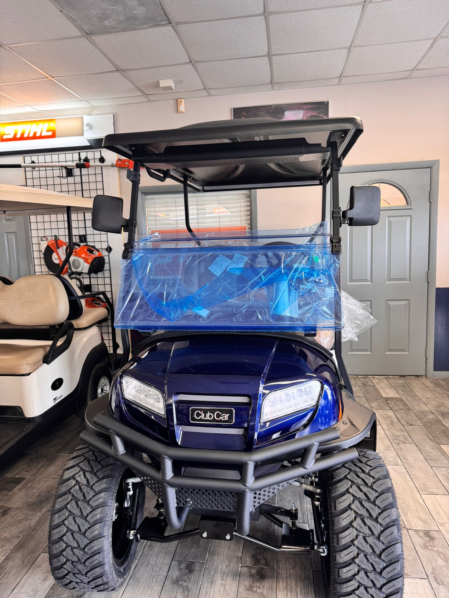 Club Car - 2026 Onward 4 Lifted Electric - Blue Onyx