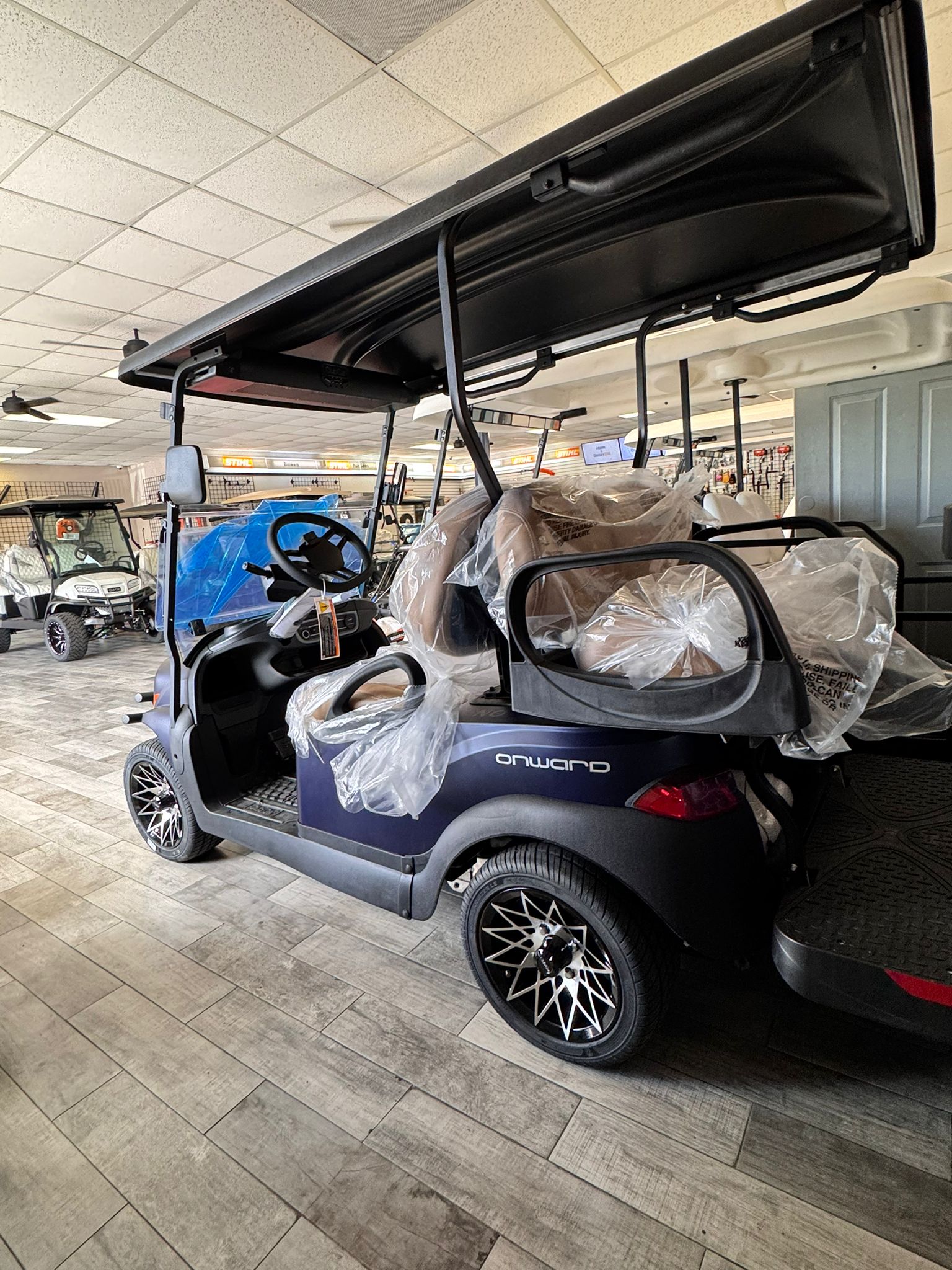2027 Club Car Onward 4 Passenger Electric - Non-Lifted (Blue Onyx) - Image 3